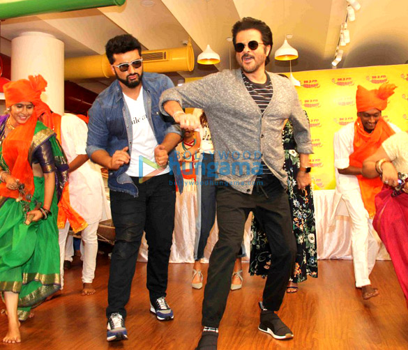 promotions of mubarakan at radio mirchi 98 3 fm office 3