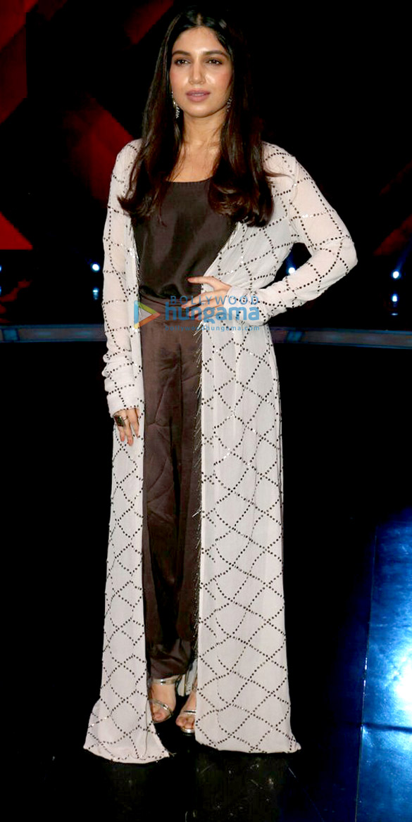 promotions of toilet ek prem katha on dance 8