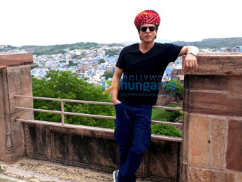 Shah Rukh Khan receives an Honorary Membership from Guide Association