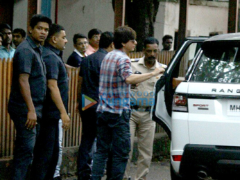 Shah Rukh Khan snapped at filmcity