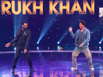 Shah Rukh Khan and Imtiaz Ali promote 'Jab Harry Met Sejal' on Dance+