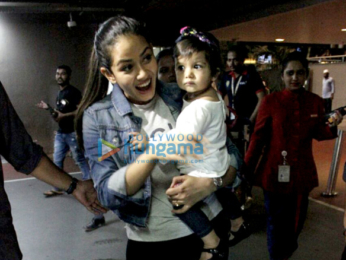 Shahid Kapoor drops in to pick up wife Mira Rajput and baby Misha at Mumbai's T2 airport