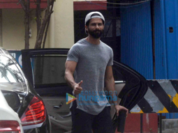 Shahid Kapoor snapped at gym