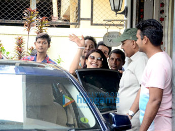 The sensational Jacqueline Fernandez snapped post her rehearsals in Bandra
