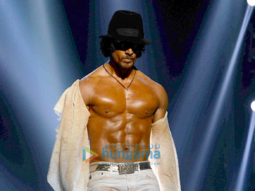 Tiger Shroff showcases his dance moves at the Michael Jackson tribute show⁠