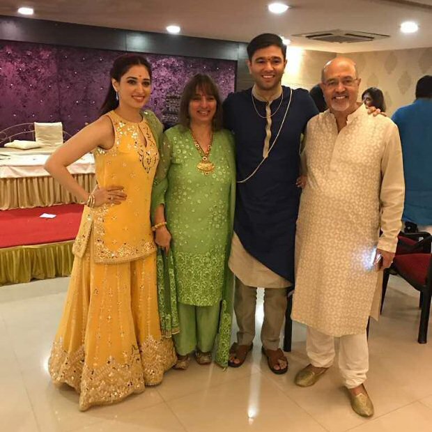 WOW! Tamannaah Bhatia looks gorgeous at her brother’s wedding-2