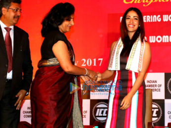 Yami Gautam receives 'Women's Achievers' award