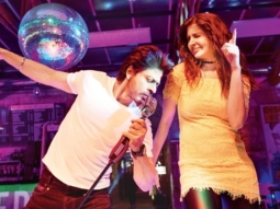Shah Rukh Khan & Anushka Sharma’s GROOVY Track Beech Beech Mein From Jab Harry Met Sejal