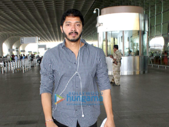 Ajay Devgn, Parineeti Chopra, Priyanka Chopra and more spotted at Mumbai airport