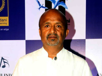 Govinda, Sonu Nigam, Alka Yagnik, Abhijeet Bhattacharya, Sameer seen at Anand-Milind's bash