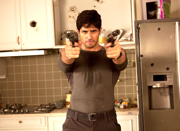 A Gentleman has a disastrous start in overseas, collects approx. 1.1 mil. USD [Rs. 7.02 cr.