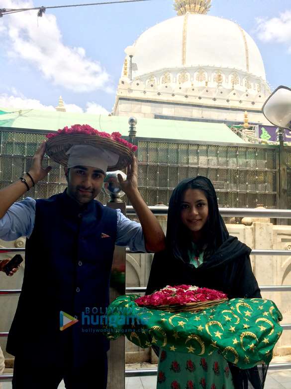 Aadar Jain and Anya Singh visit Ajmer Sharif Dargah
