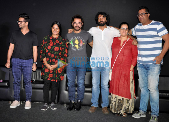 aamir khan unveils main kaun hoon song from secret superstar 1