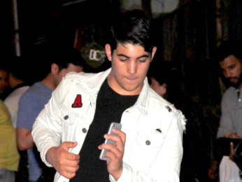 Aarav Kumar snapped with friends in Khar