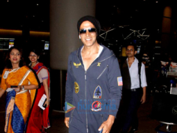 Akshay Kumar and Kajal Aggarwal snapped at the airport