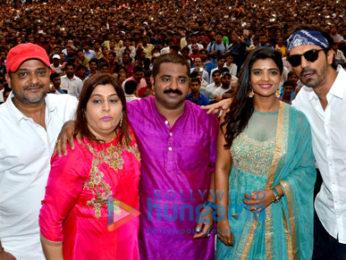 Arjun Rampal and Aishwarya Rajesh promote 'Daddy' at Dahi Handi Celebrations
