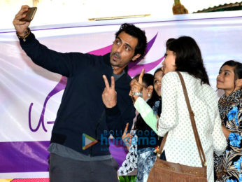 Arjun Rampal unveils a new song for movie 'Daddy' at Dagdi Chawl