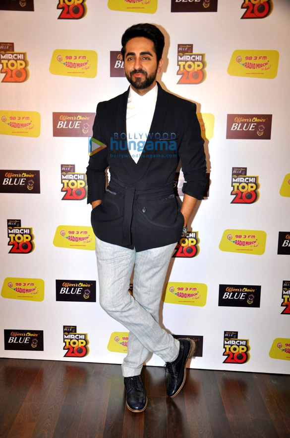 bareilly ki barfi promotions by radio mirchi 3