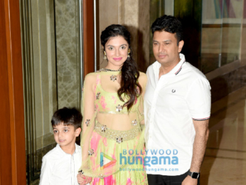 Bollywood celebs visit Sanjay Dutt's residence to take Lord Ganesha's blessings