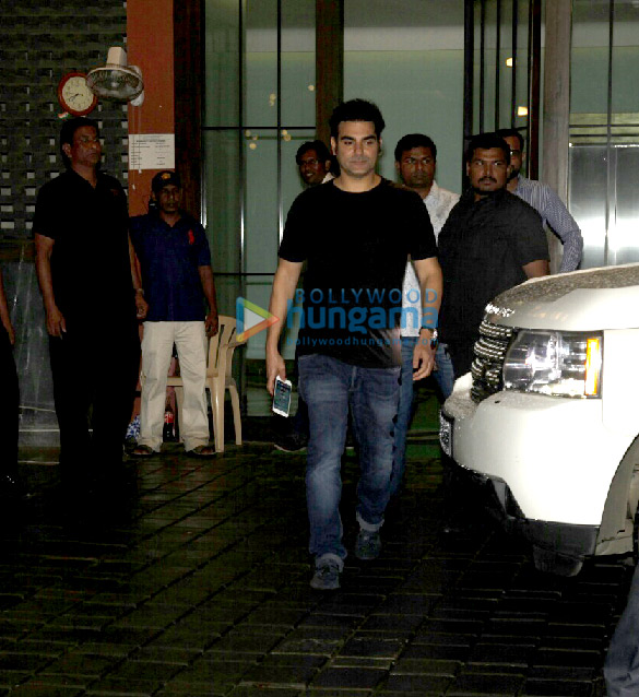 celebs at arpita khans house for ganesh chaturthi celebrations 5