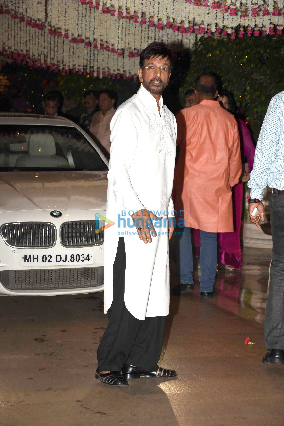 celebs grace at ambanis house for ganesh chaturthi 39