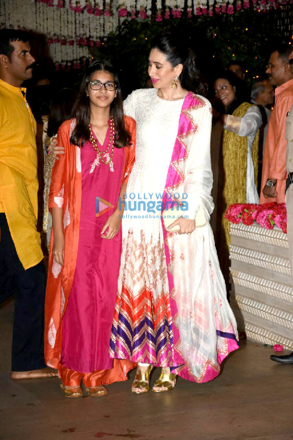 celebs grace at ambanis house for ganesh chaturthi 8