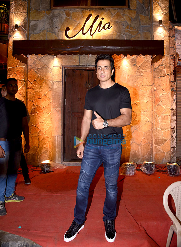 celebs grace the launch of the restro bar mia by alps hospitality 6
