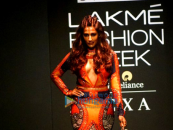 Chitrangada Singh walks for Neha Agarwal at Lakme Fashion Week 2017