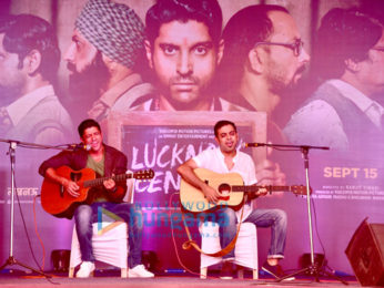 Farhan Akhtar and Lucknow Central's band performed at Yerwada Jail for a special event