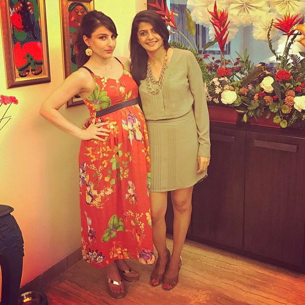 Here’s all about Soha Ali Khan’s baby shower which had Kareena Kapoor Khan and Karisma Kapoor turn fashion police (4)
