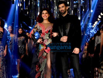 Jacqueline Fernandez & Aditya Roy Kapur walk for Manish Malhotra at Lakme Fashion Week 2017