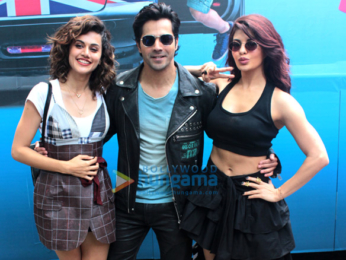 Judwaa 2 cast poses at the film's trailer launch
