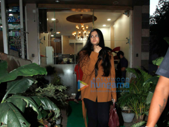 Kareena Kapoor Khan and Rhea Kapoor snapped post their salon session in Bandra