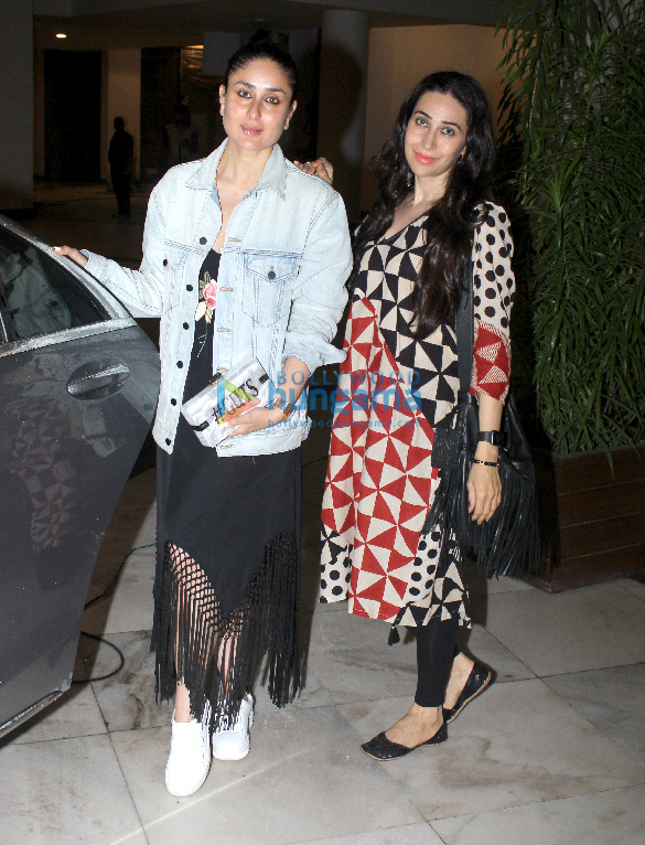 kareena and karisma attend ganesh chaturthi celebrations 2