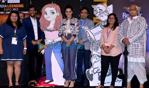 ltor rimanika laxman sanjeev kapoor taapsee pannu gaurav marya usha laxman and common man unveiling common woman