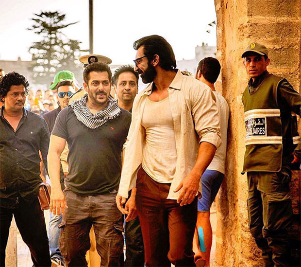 OMG Salman Khan looks dashing on the sets of Tiger Zinda Hai