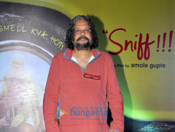 Raj Kundra, Amol Gupte with kids promote their movie 'Sniff'