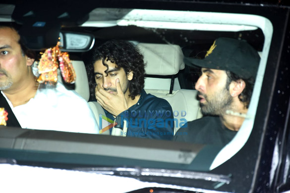 ranbir kapoor and ayan mukerji snapped in bandra 4