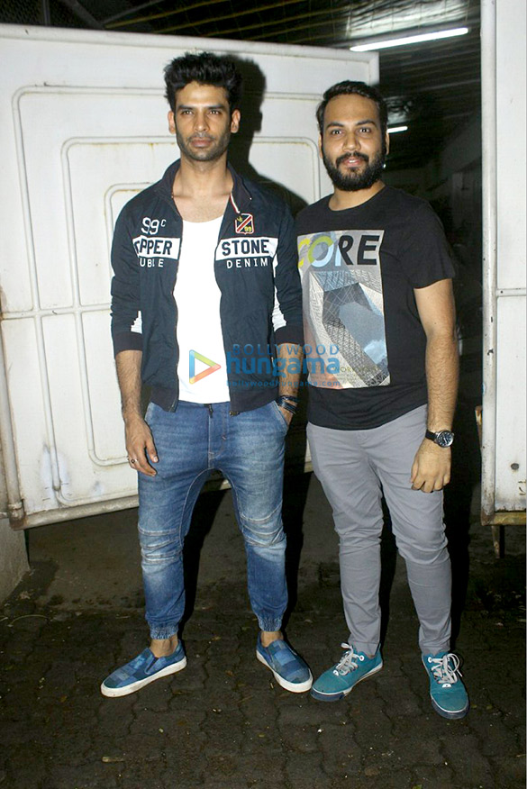 randeep hooda and others grace baaraat company screening 6