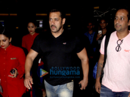 Salman Khan, Alvira Khan Agnihotri and Arpita Khan arrive back in Mumbai
