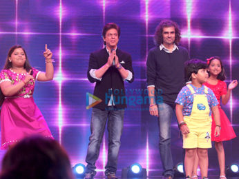 Shah Rukh Khan and Imtiaz Ali on Sa Re Ga Ma Pa Li'l Champs