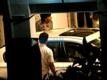 Shah Rukh Khan spotted at Dilip Kumar's house