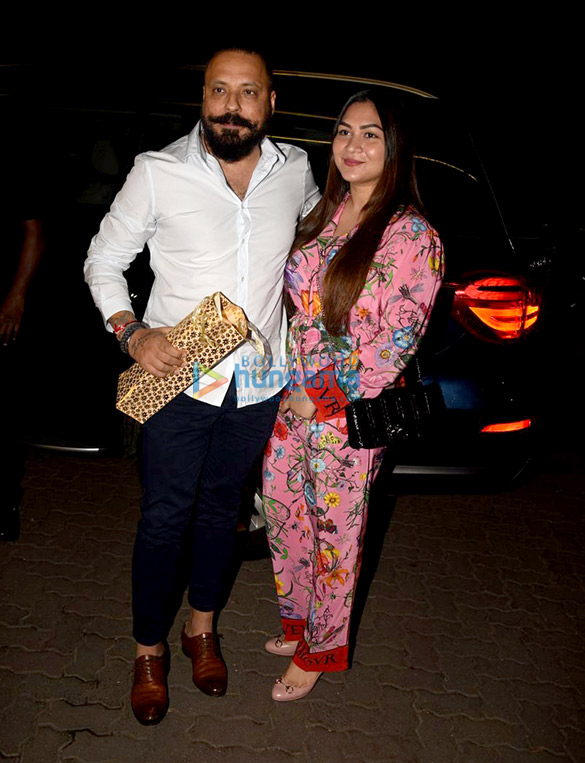 shah rukh sushant singh kriti sanon grace rohini iyers birthday bash 34