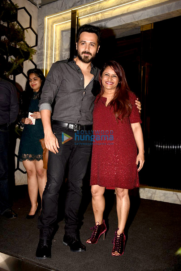 shah rukh sushant singh kriti sanon grace rohini iyers birthday bash 5