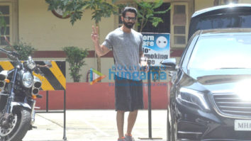 Shahid Kapoor, Sohail Khan, Malaika Arora Khan, Rhea Chakraborty snapped after gym session