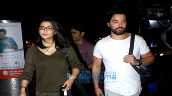 Shruti Hassan, Sunny Leone, Athiya Shetty and others snapped at the airport