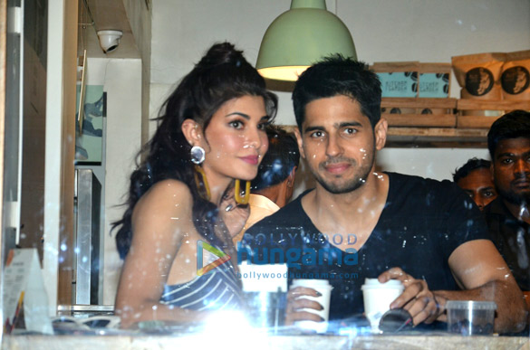sidharth malhotra and jacqueline fernandez snapped at the kitchen garden today 3