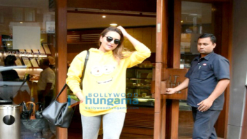 Sonakshi Sinha snapped in Bandra
