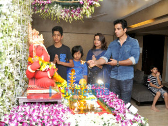 Sonu Sood conducts a Ganpati puja at his residence