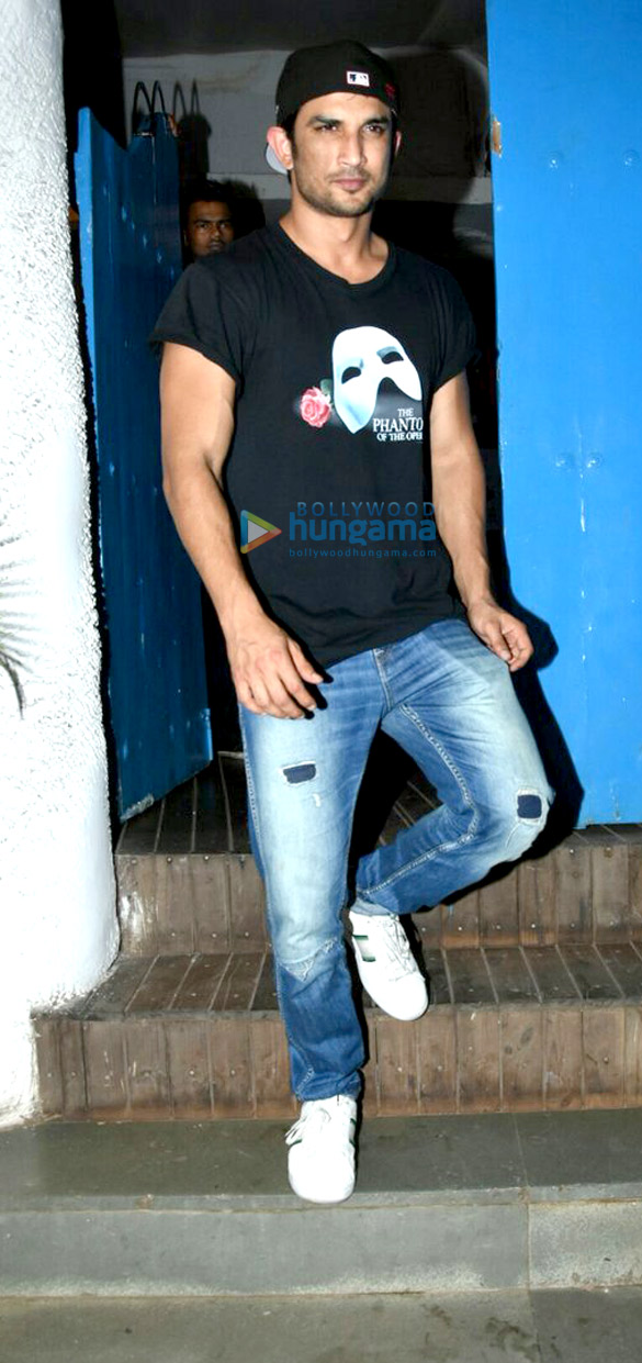 sushant singh rajput snapped post dinner at olive 3